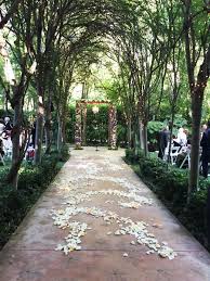 Real Wedding Teresa And Mahyar S Fairytale Outdoor Wedding Vantastic W Outdoor Wedding Venues Wedding Southern California Southern California Wedding Venues