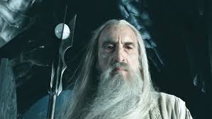 How Did Saruman Get So Evil In Lord Of The Rings He Helps Gandalf In The Hobbit In 2020 Lord Of The Rings The Hobbit Movies The Hobbit
