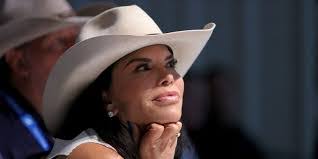 Alan Heise's Instagram, Twitter & Facebook