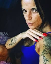 Andreia leal, de 40 anos, está prestes a dar um novo passo na carreira. Desiste De Ser Acompanhante De Luxo E Stripper Andreia Leal Da Casa Dos Segredos Muda De Vida Nacional Flash