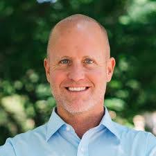 Aaron Kandel's Instagram, Twitter & Facebook