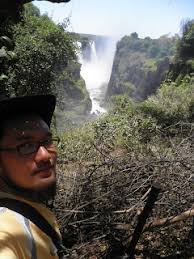 Travel My Way: Zimbabwe Part 3 : Keajaiban Air Terjun Terlebar Di Dunia  "Victoria Falls"