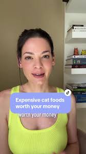 #catfoodreview #bestcatfood #catnutrition #catfood #catfoodtips #kitten  #cat #greenscreen