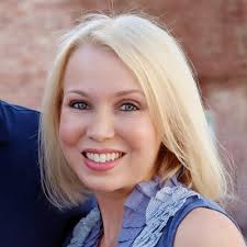 Susan Ginn (@suziecando)