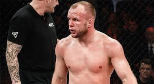 По бою не сказал бы что александр был доминирующим. Aleksandr Shlemenko Ostalsya Bez Sopernika