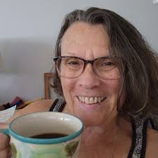 Welcome to Thirsty Thursday, my peeps! I have a freckle check this morning  (dermatologist appt) but wanted to wish you a wonderful day and remind you  to be kind, especially to yourself.