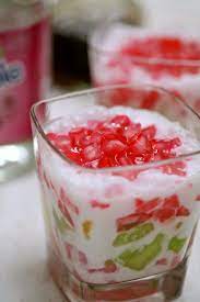Biji delima mengandung minyak alami hinga 20% dari berat total biji delima. Bubur Biji Delima Masam Manis