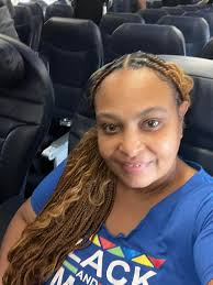 Traci Benson (@tracitravels_) • Instagram photos and videos