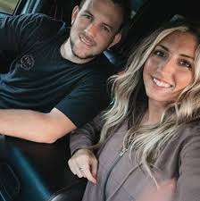 Who professionally cleans couches in Cookeville?