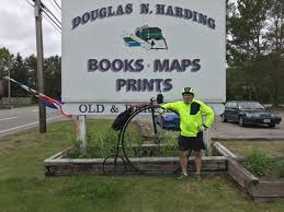 Harding S Books A 14 Room Bookstore In Maine Is Basically Heaven On Earth Bookstore Books Maine