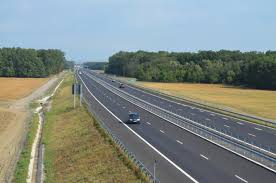 Sectorul de autostrada, lung de 62 de nota: FiÈier Autostrada BucureÈti PloieÈti Km 49 Jpg Wikipedia