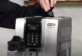 Discover more about de'longhi's dinamica fully automated coffee machine to excite your senses with rich coffee aroma and flavours that will leave you wanting more. Delonghi Dinamica With Lattecrema Espresso Machine Coffee Samurai Your Go To Site For Anything Coffee