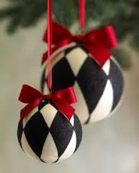 105 fun and festive christmas decorating ideas. Pretty Harlequin Christmas Ornaments Love The Red Black And White Christmas Ornaments Black Christmas Christmas Decorations