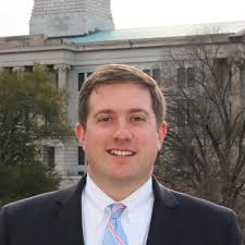 Luke Gustafson's Instagram, Twitter & Facebook