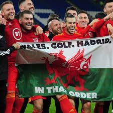 The flag and celebration were meant for the media rather than being aimed at the club or its gareth bale's celebration after wales' win over hungary on tuesday was met with mixed reaction. Real Madrid Not Amused By Gareth Bale Flag
