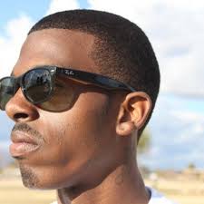 Darnell Bradshaw's Instagram, Twitter & Facebook