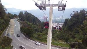 A large portion of the area is located in the state of pahang. Sensasi Naik Kereta Gantung Genting Highland Malaysia Firsty Chrysant