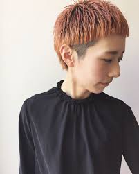 個性派さん必見 ツーブロック で女性でもカッコイイhairに hair 髪色 メンズ ショートのヘアスタイル 美髪