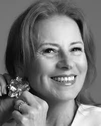 Estilo Único em parceria com a @revistaimagens chegando com novidades em  2026 ❤️ Nova coleção chegando feita para brilhar todos os dias 💎☀️  @michelelelisboccardo