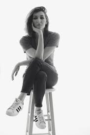 Isidora Goreshter - Free pics, galleries & more at Babepedia