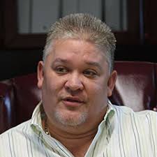 Perfil de alcalde Víctor Manuel "Manolito" Ortiz Díaz