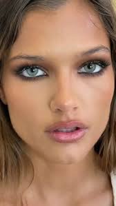 Haley Shea (haleylshea)