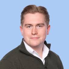 Pitkä saunanrakennusprojekti alkaa olla loppusuoralla ja tänään otettiin  viimein ekat löylyt!