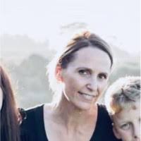 500+ "Tracy West" profiles