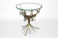 Maybe you would like to learn more about one of these? Hollywood Regency Style Vintage Metal Flower Coffee Table Side Table 1950s For Sale At 1stdibs