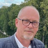 7 "Dirk Brandenburg" profiles