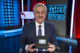 Kişisel olarak veya kurumsal olarak ptt kart kullanmakta olan kişiler için sürekli olarak para girişi ve çıkışı olduğu için hesap bakiyesi takibini yapmak önem arz etmektedir. Bakan Arslan Ptt Kart I Tanitti Yenibirlik Gazetesi