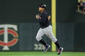 This helps identify a player's platoon value for fantasy baseball based on pitcher handedness. Soeffdhhq7znzm