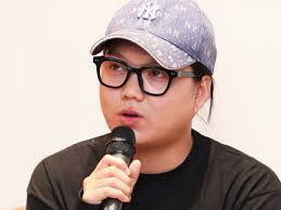 Phạm Thoại chi 5 tỷ đồng làm phim ngắn cổ trang xuyên không