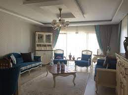 Kullanıcılar ellerindeki mekanı şekillendirirken mekanı tamamlayıcı niteliğe sahip fon perde seçimlerini mutlaka tamamlamalıdırlar. Hali Modelleri Hali Seciminize Ilham Verecek 4000 Hali Fotografi Ev Gezmesi Oturma Odasi Tasarimlari Ev Icin Ev Dekoru