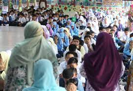 Keputusan ujian pencapaian sekolah rendah, upsr diumumkan hari ini. Sekitar Upsr 2018
