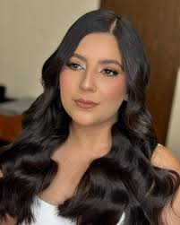 Evento en puerta? 😊 Resalta tu belleza en cada ocasión!✨ MAQUILLAJE Y  PEINADO PROFESIONAL, donde cada detalle cuenta. 🫰🏼 Reserva tu fecha ahora  al 923986502 ✨🤗 o enviame un mensaje por este