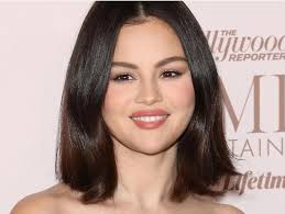 SELENA GÓMEZ SE SOLIDARIZA CON MEXICANOS Y OBTIENE EL REPUDIO DE POLITICO  REPUBLICANO‼️ El político republicano Sam Parker, quien fue candidato al  Senado de Utah en 2018, pidió la deportación de