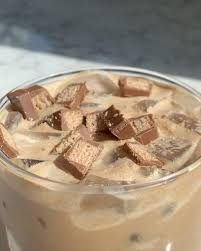 E cstatic i ced c offee. Vivian On Instagram You Asked I Delivered Kit Kat Coffee In 2021 Food Best Iced Coffee Coffee Smoothies