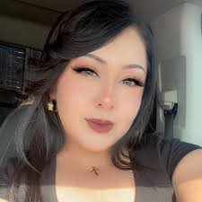 is it just me or does it smell like 💩 outside in the air???