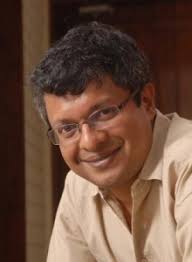 Conferência Web.br 2015 Vamos "re-descentralizar a Web".