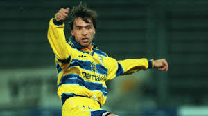 He later also spent a spell with lazio. Enrico Chiesa Spielerprofil Transfermarkt