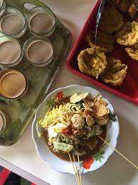 | cara menghaluskan tekstur kulit ketiak dan mencerahkan permanen (+praktek). Sumbar Ø¯Ø± ØªÙˆÛŒÛŒØªØ± Pagi Ini Kami Sarapan Dengan Sate Pical Kalau Biasanya 2 Jenis Makanan Ini Dimakan Terpisah Ketika Digabung Ternyata Membuat Rasanya Semakin Nikmat Ado Nan Pernah Mancubo Sate Pical Depan