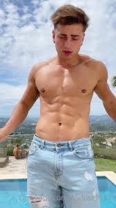 Carlos Dick - Monstercockland