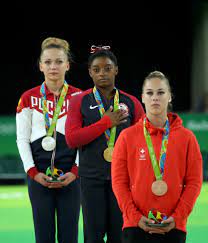 Simone biles wins 2021 u.s. Turnt Simone Biles Kommt Man Aus Dem Staunen Nicht Heraus Tageswoche