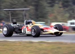 10 Graham Hill Gb Lotus 49b Ford Cosworth V8 2 3 Gold Leaf Team Lotus Lotus Car Formula Racing Lotus F1