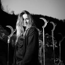 Mütterlein : Hello Darkness - Périscope