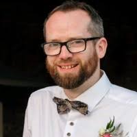 90+ perfiles de «Haslam»