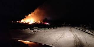 Au ars aproximativ 2.700 baloti de paie. Cluj Un Nou Incendiu La Groapa De Gunoi Pata Rat Europa Fm