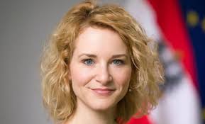 Selbstbestimmtes, chancengleiches und sicheres Leben für Frauen