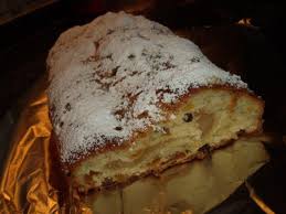 Sekt Aprikosen Stollen Rezept Mit Bild Rezept Stollen Rezept Rezepte Lebensmittel Essen